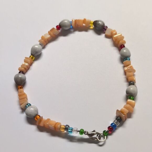 11 Peach Chipped Mother of Pearl‎ Multicolor Beaded Tennis Bracelet - Picture 3 of 4
